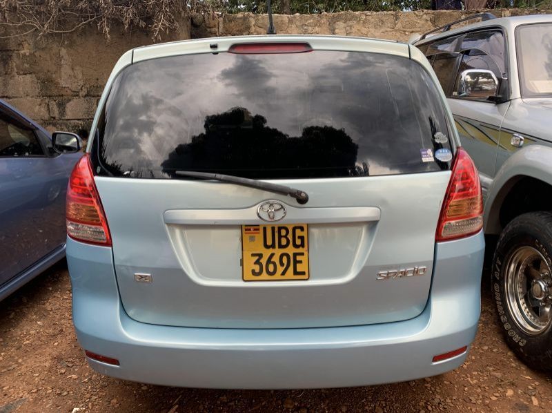 2006 Toyota spacio pictures