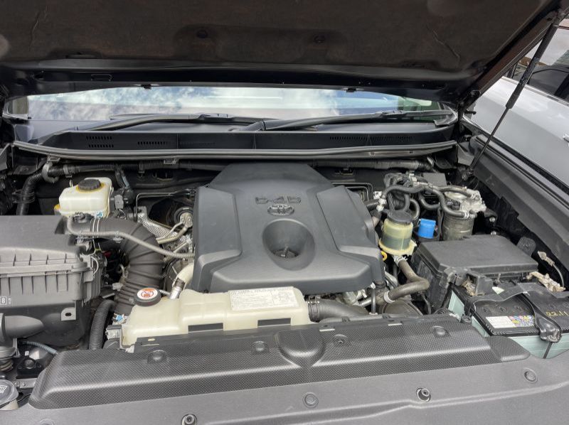 2017 Toyota prado land cruiser tx pictures