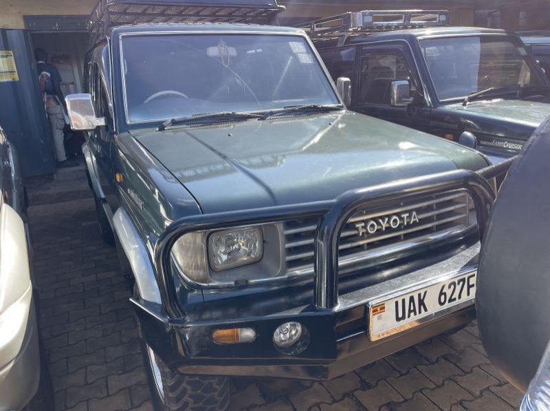 Used Toyota prado sx  for sale in Kampala, Uganda