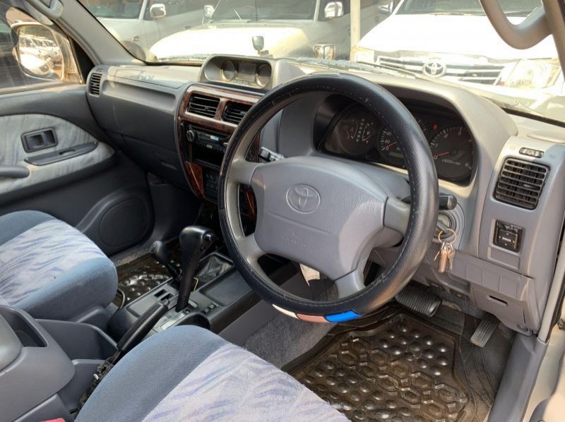 1998 Toyota  prado  pictures