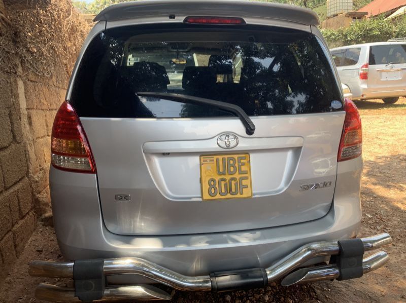 2006 Toyota spacio pictures