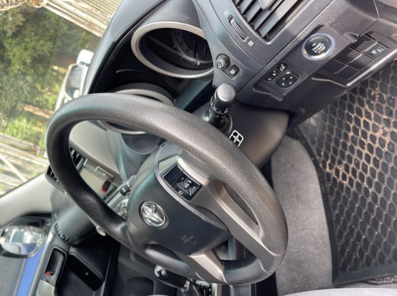 2010 Toyota prado pictures