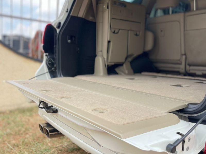 2008 Toyota land cruiser v8 pictures