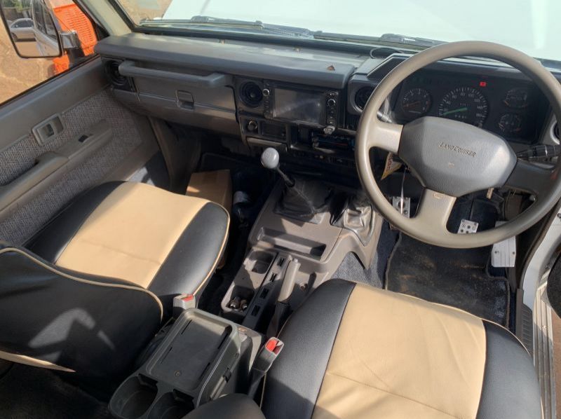 1995 Toyota land cruiser  pictures