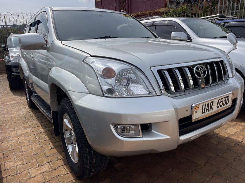 Used Toyota prado  for sale in Kampala, Uganda