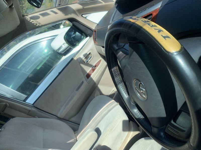 2003 Toyota noah pictures