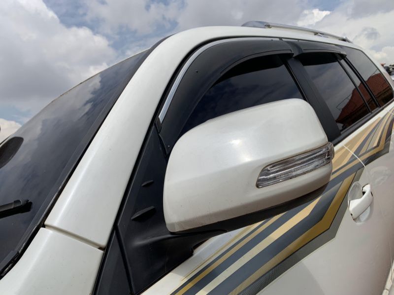 2008 Toyota land cruiser v8 pictures