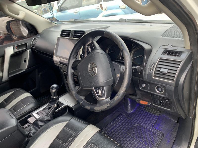 2014 Toyota prado tx pictures