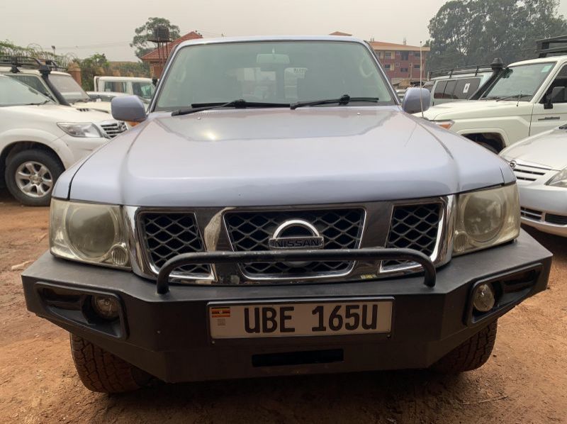 2009 Nissan patrol pictures