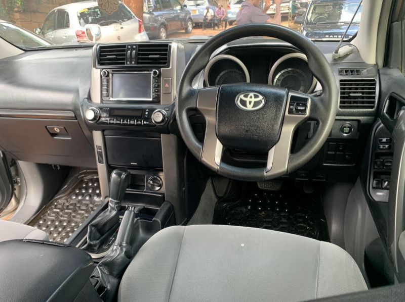 2014 Toyota prado tx pictures