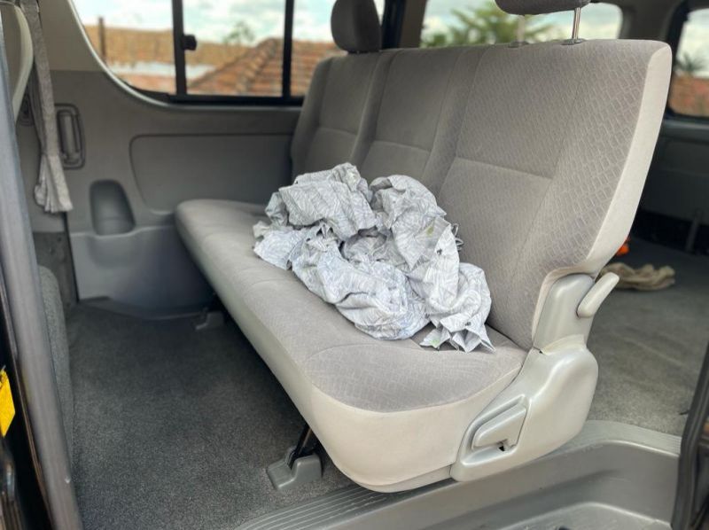 2009 Toyota hiace pictures