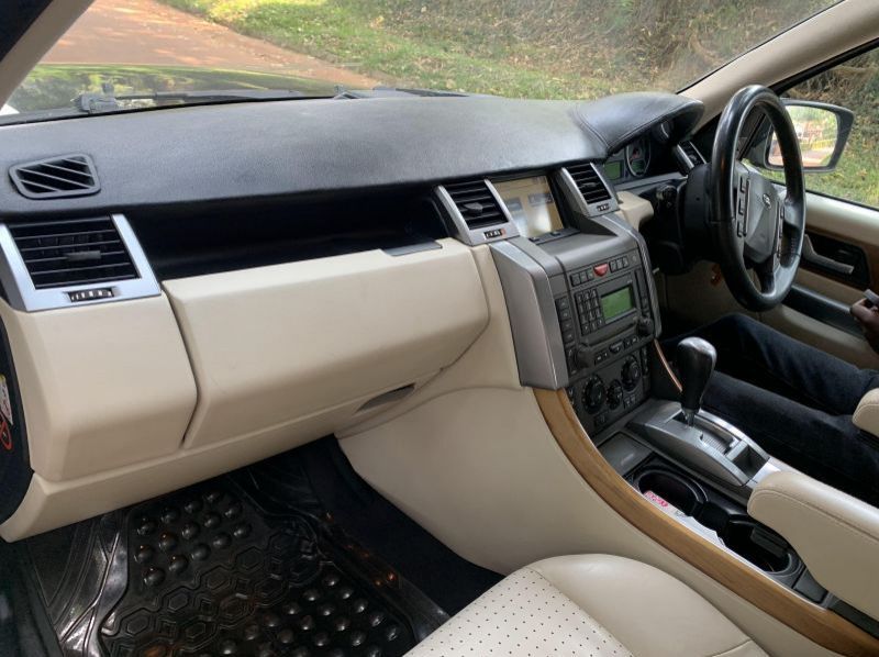 2010 Land Rover range rover sport pictures